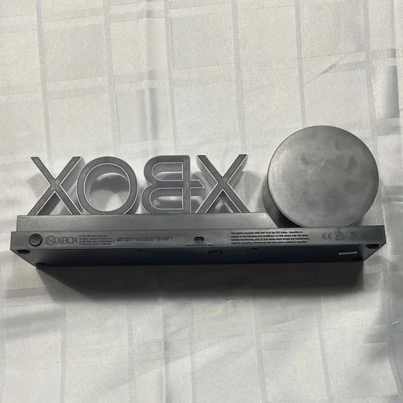 Xbox LED Shelf Light - Picture 3 of 4